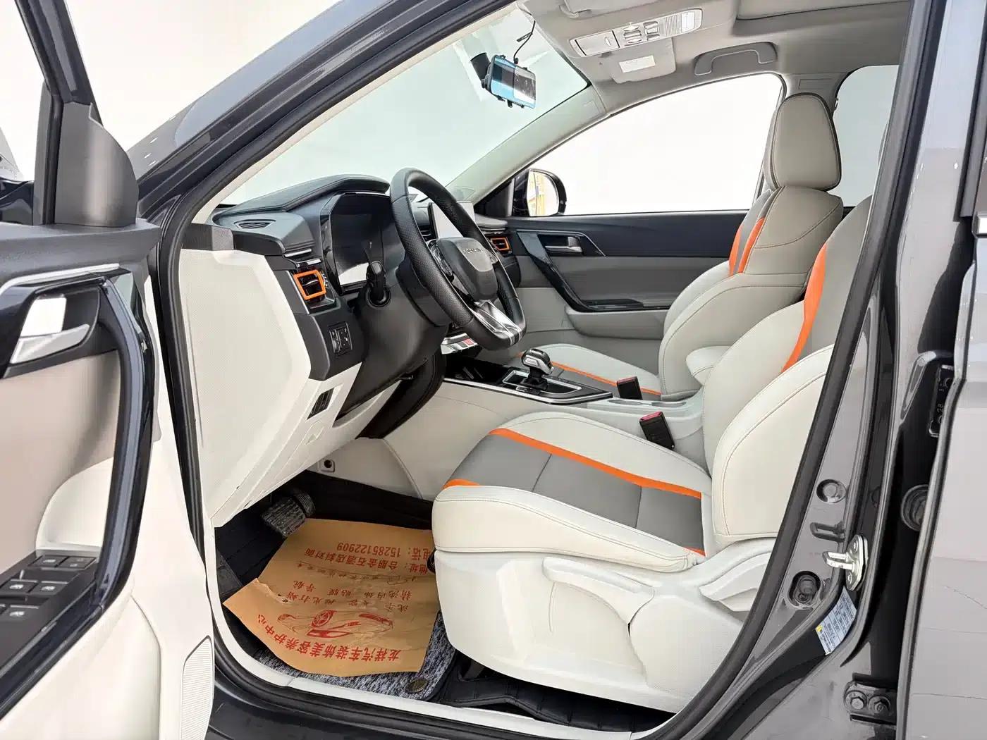 Fengxing T5 2022 Mach Edition 1.5T DCT Sporty 5-seater — миниатюра 4