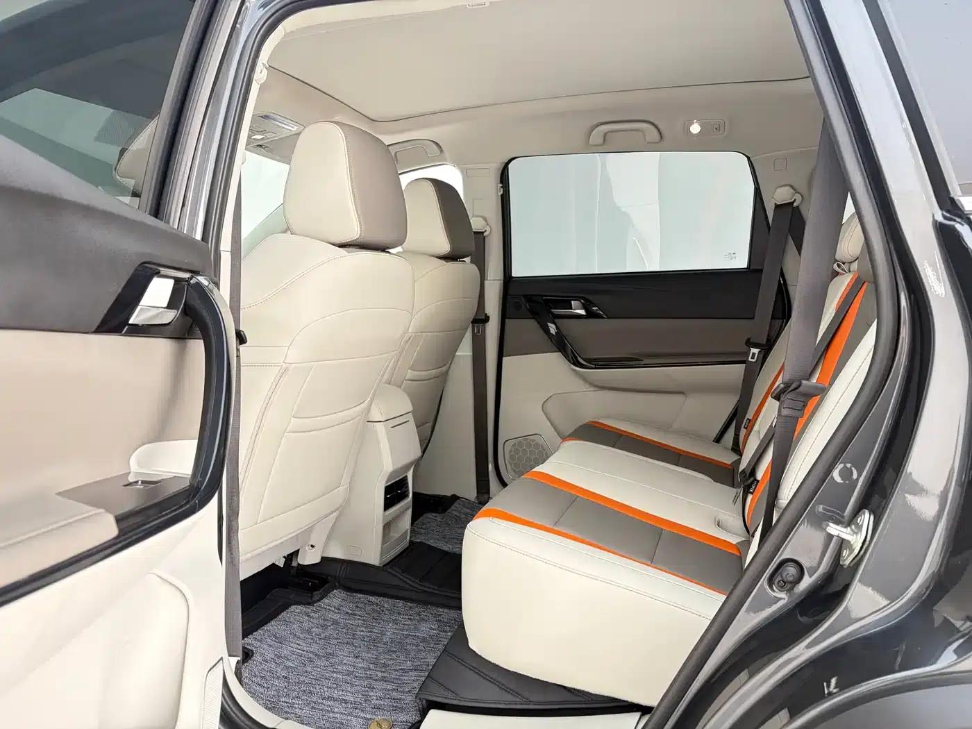 Fengxing T5 2022 Mach Edition 1.5T DCT Sporty 5-seater — миниатюра 8
