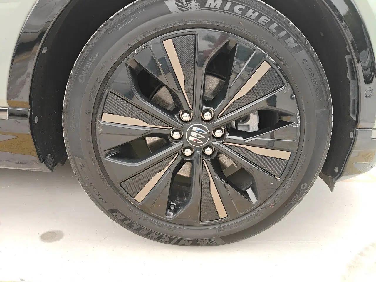 Buick E4 2023 GS Edition — миниатюра 8