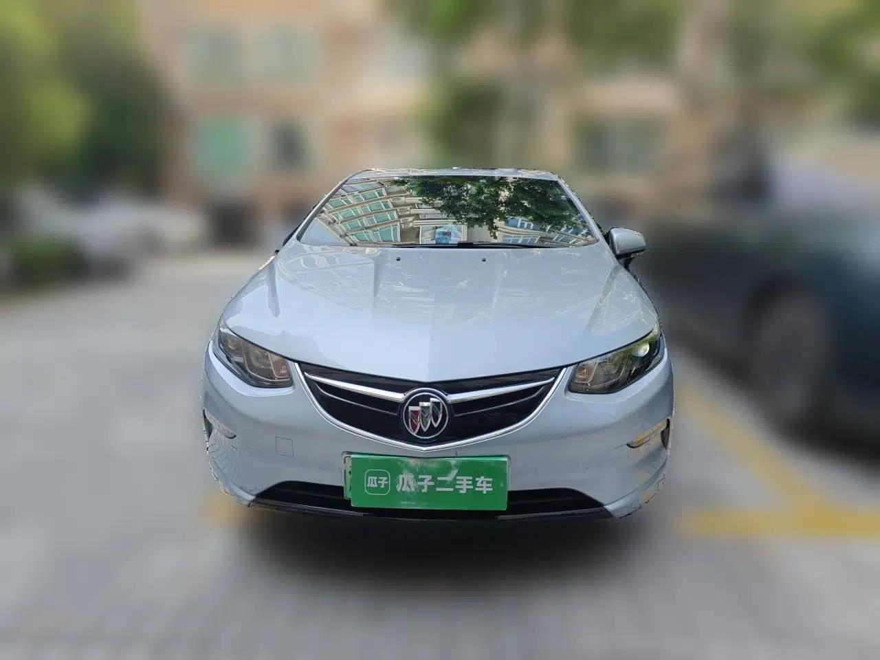 Buick VELITE 5 2017 Urban Extended-Range Model — миниатюра 2