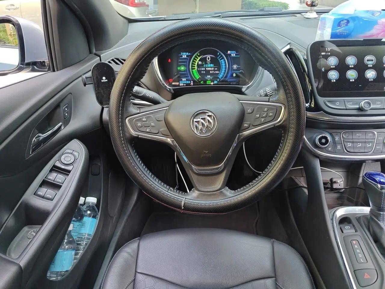 Buick VELITE 5 2017 Urban Extended-Range Model — миниатюра 11