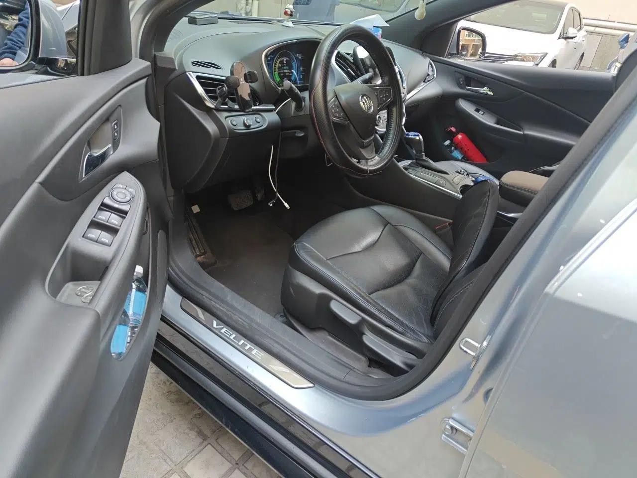 Buick VELITE 5 2017 Urban Extended-Range Model — миниатюра 17