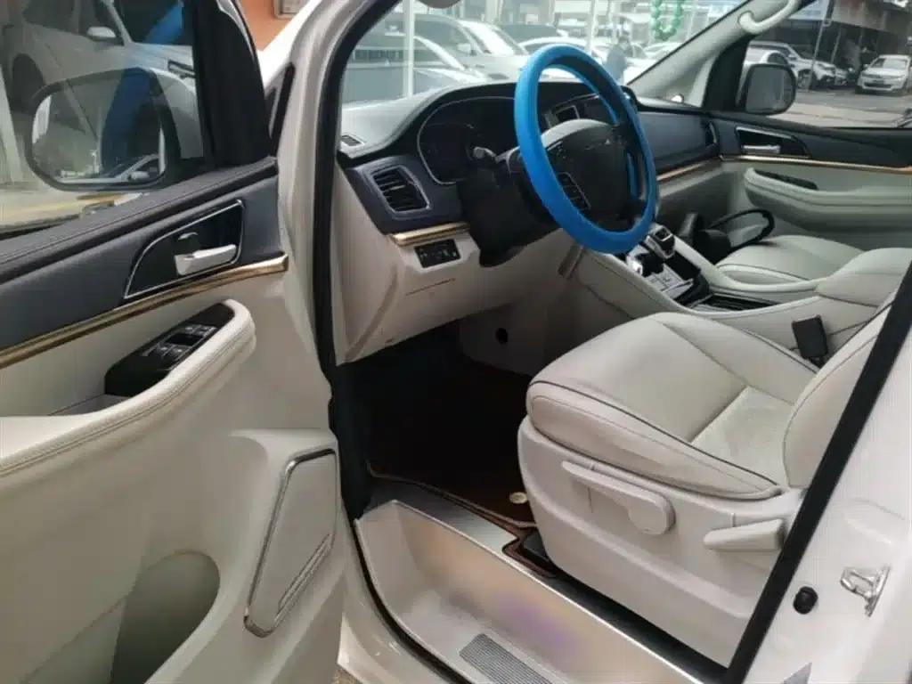 Fengxing M7 2022 Leading Edition 2.0T Automatic Duke Edition — миниатюра 16