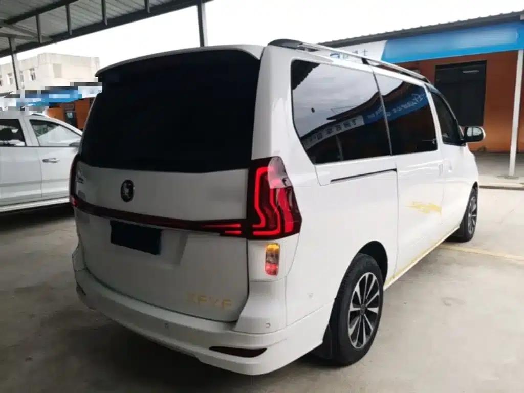 Fengxing M7 2022 Leading Edition 2.0T Automatic Duke Edition — миниатюра 7