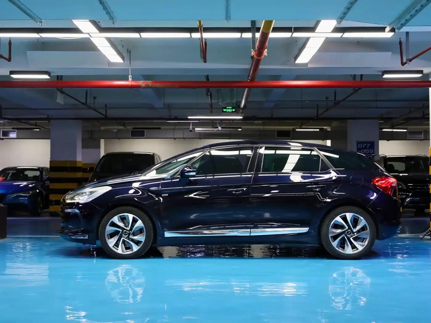 DS 5 2013 1.6T Luxury Edition THP200 — миниатюра 2