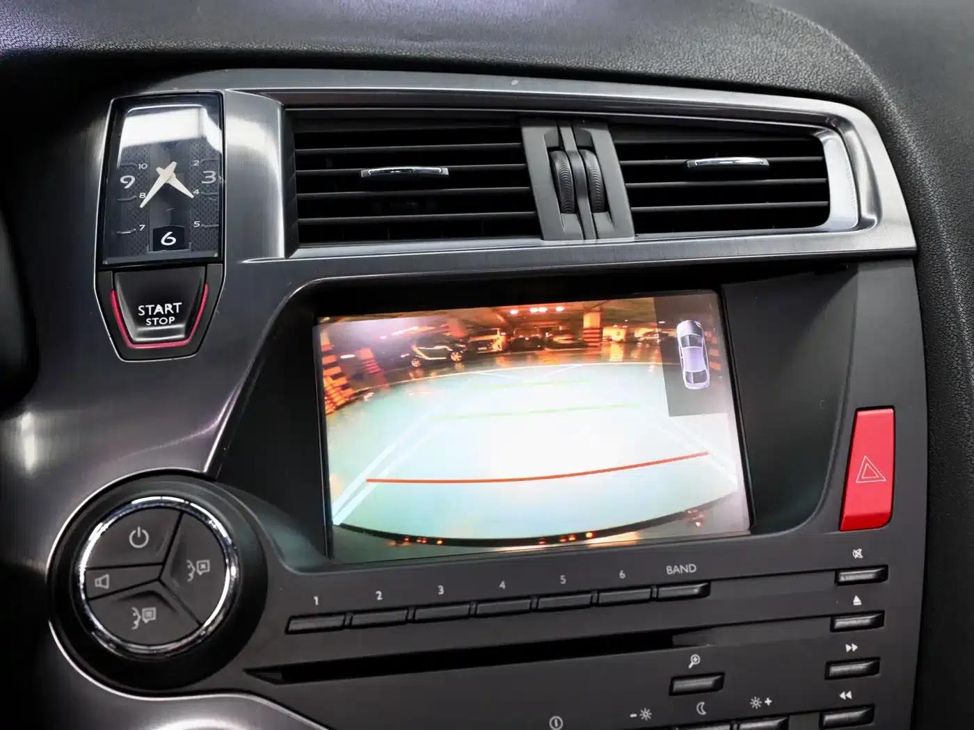 DS 5 2013 1.6T Luxury Edition THP200 — миниатюра 18