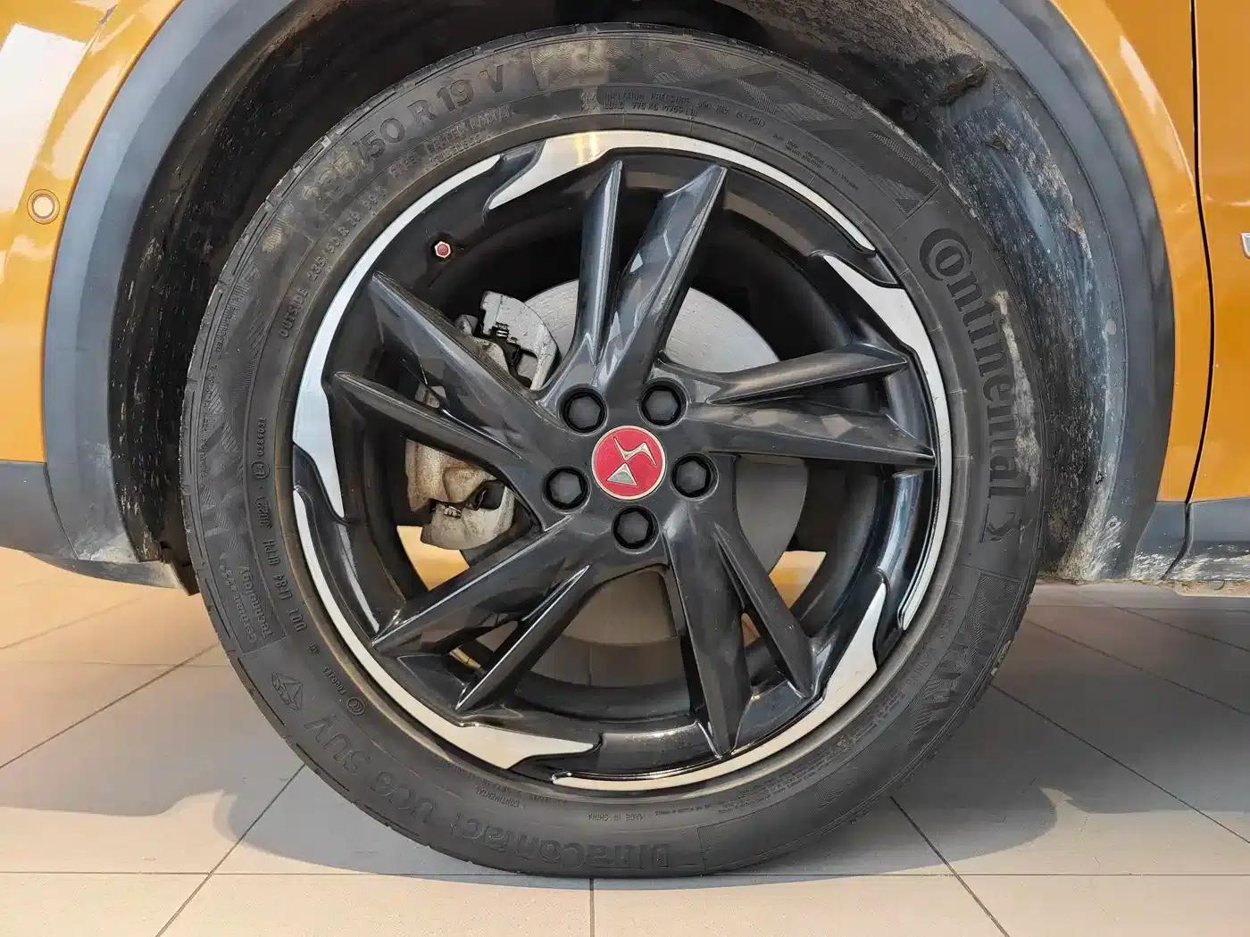 DS 7 2018 35THP Passy Edition — миниатюра 6