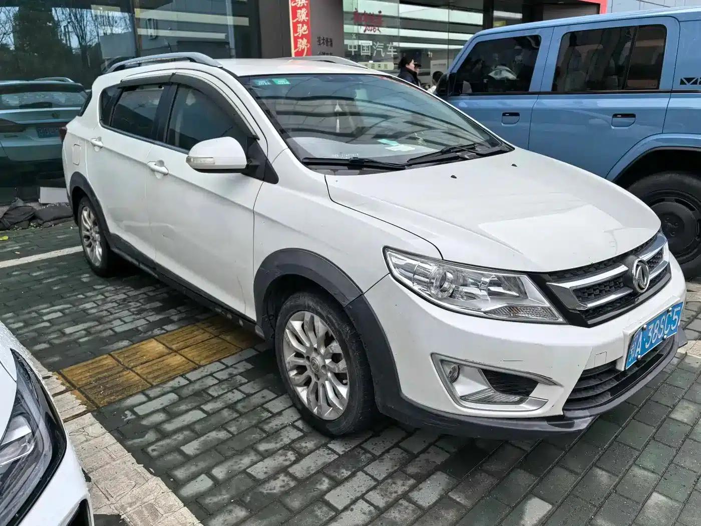 Dongfeng Fengshen AX3 2016 Model 1.5L Automatic Sporty Edition — миниатюра 2