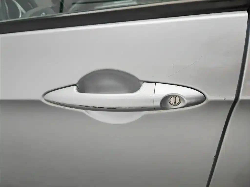 Dongfeng Fengshen A30 2014 Model 1.5L Automatic Smart Edition — миниатюра 18