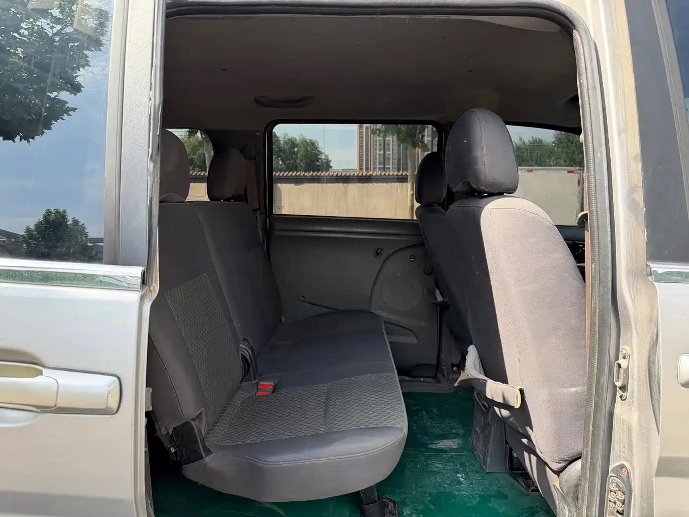 Shuai Ke 2013 Facelift 1.6L Manual Comfort 7-Seater (National V Emission Standard) — миниатюра 17