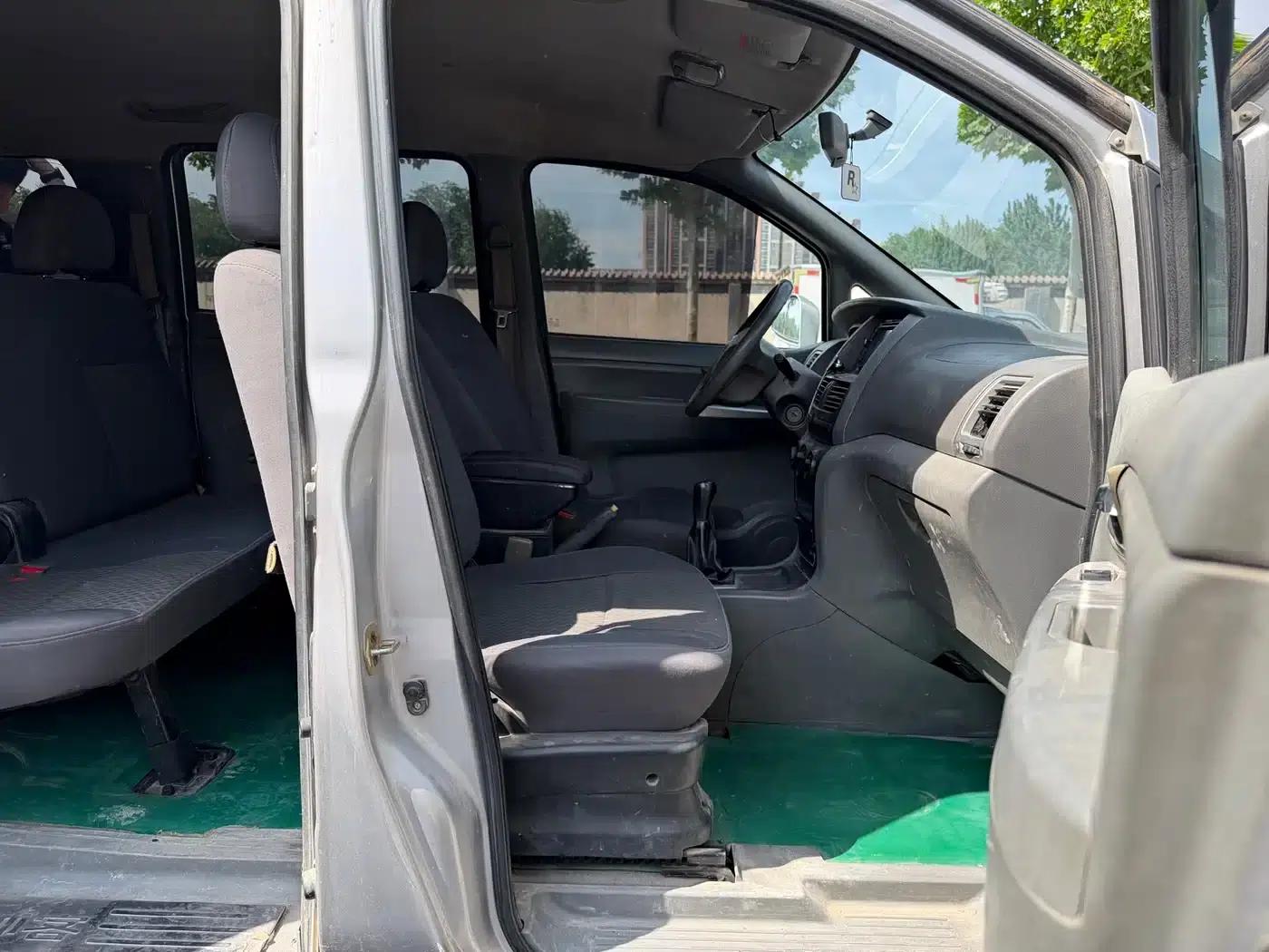 Shuai Ke 2013 Facelift 1.6L Manual Comfort 7-Seater (National V Emission Standard) — миниатюра 18