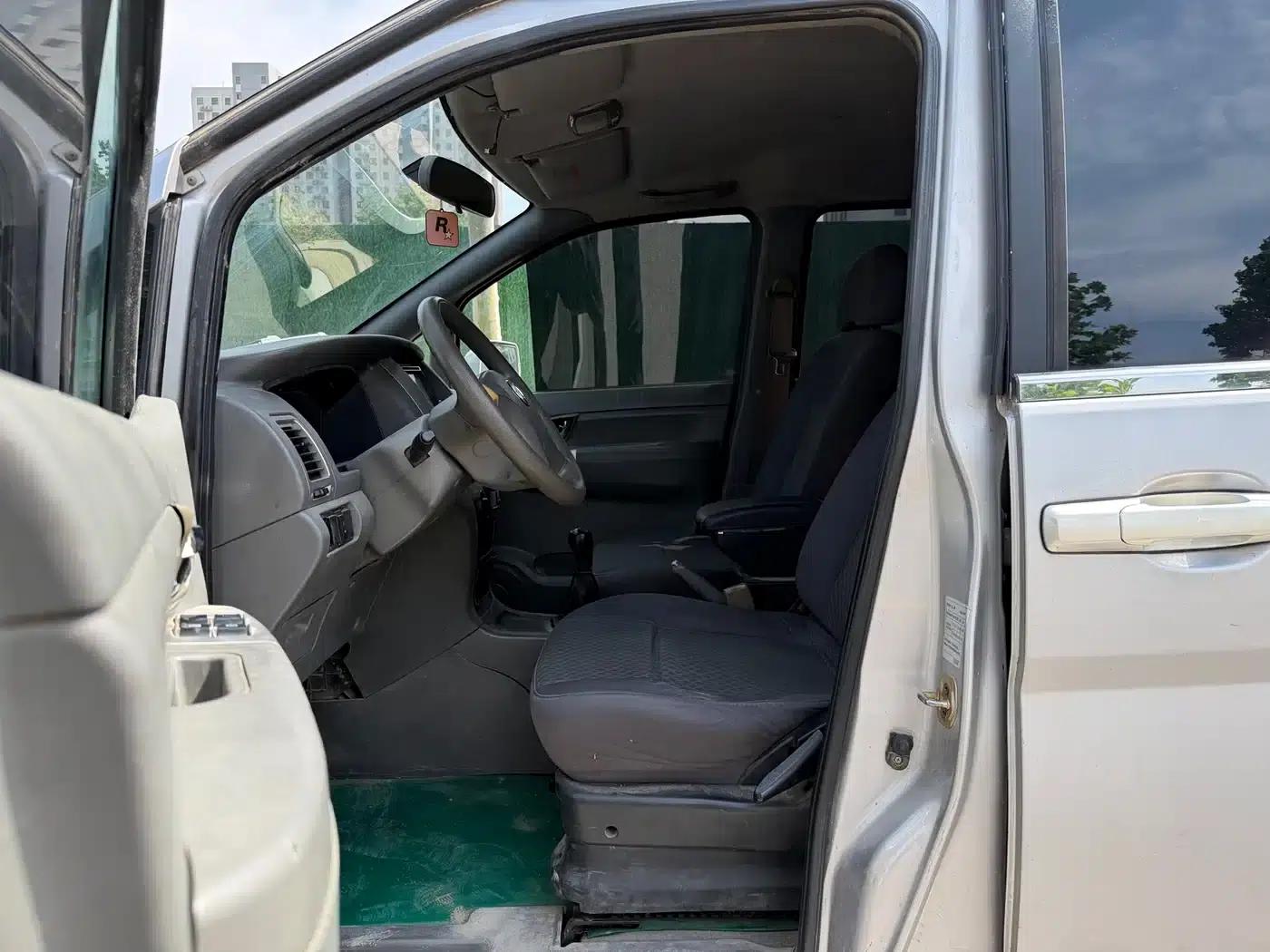 Shuai Ke 2013 Facelift 1.6L Manual Comfort 7-Seater (National V Emission Standard) — миниатюра 6