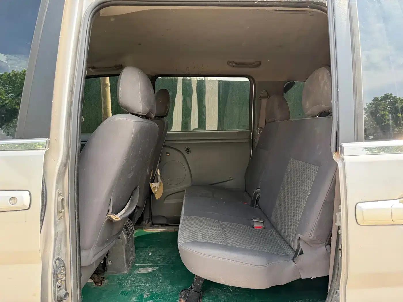 Shuai Ke 2013 Facelift 1.6L Manual Comfort 7-Seater (National V Emission Standard) — миниатюра 7