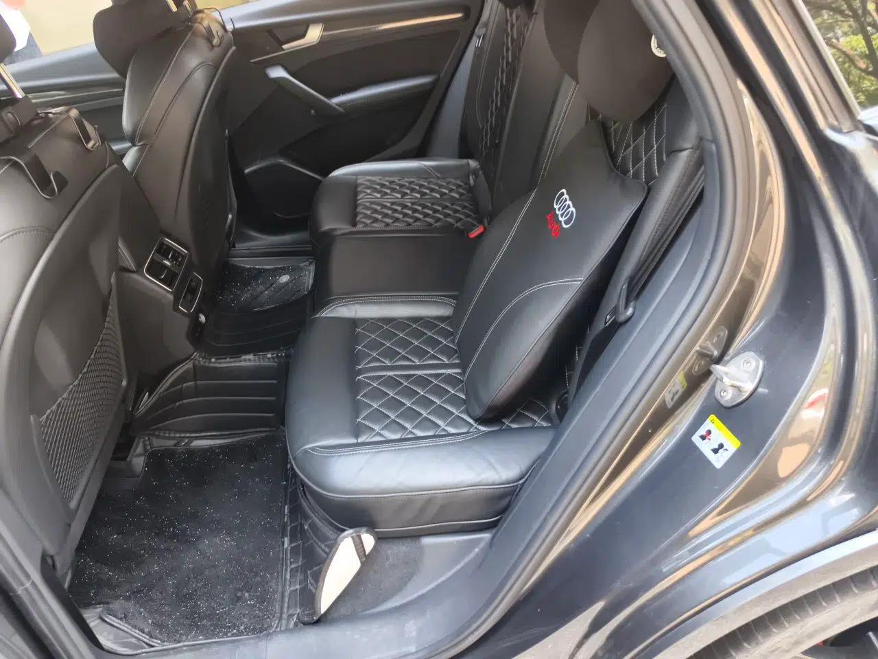 Audi Q5L Sportback 2022 40 TFSI Luxury Model — миниатюра 18