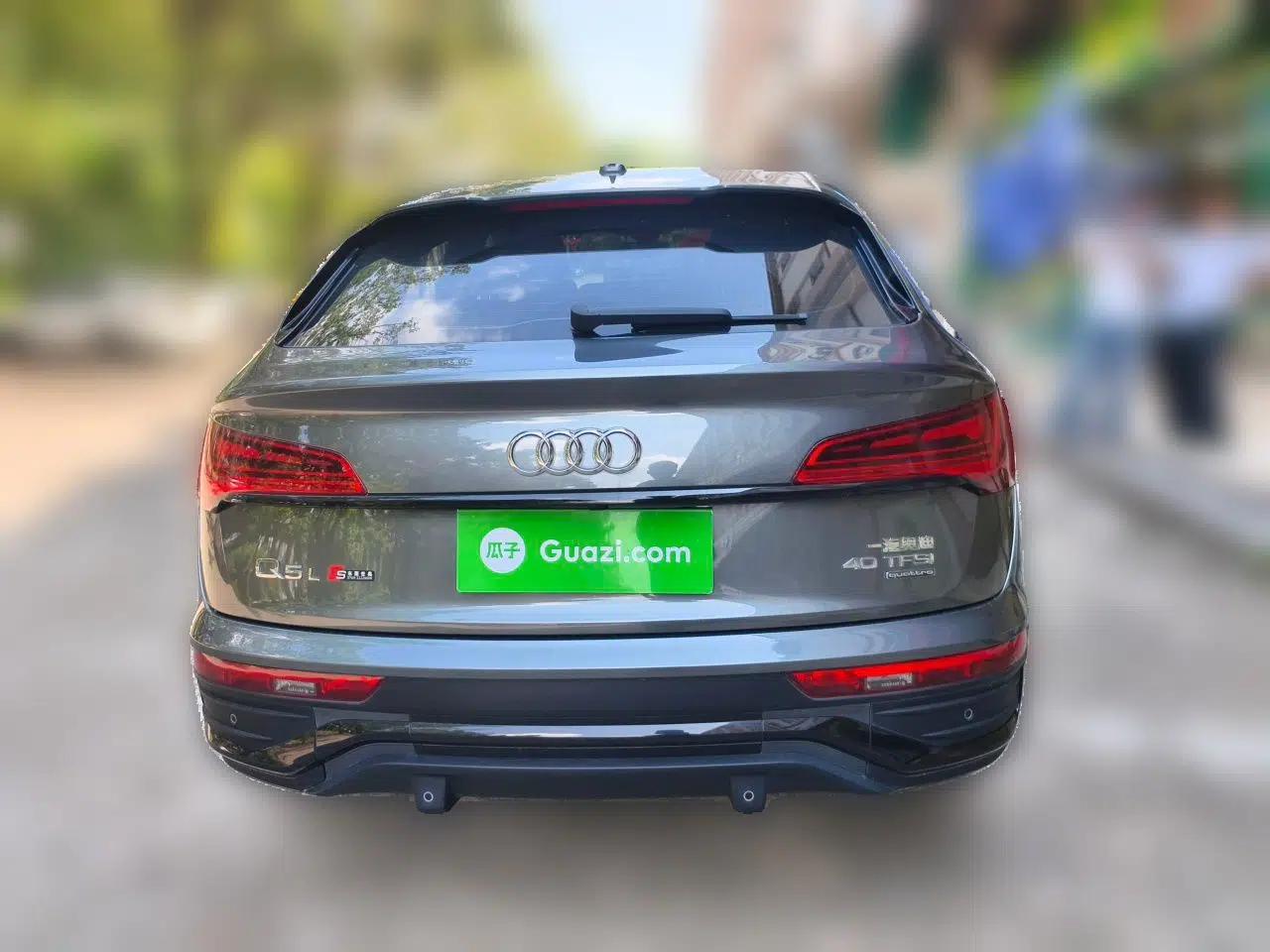 Audi Q5L Sportback 2022 40 TFSI Luxury Model — миниатюра 5