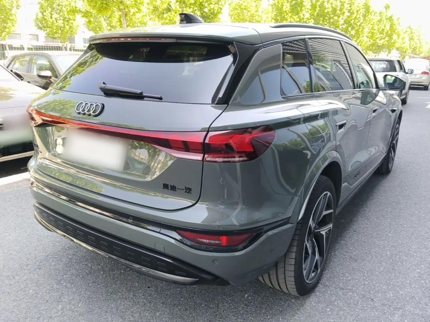 Audi Q6L e-tron 2026 First Launch Navigation Edition — миниатюра 6