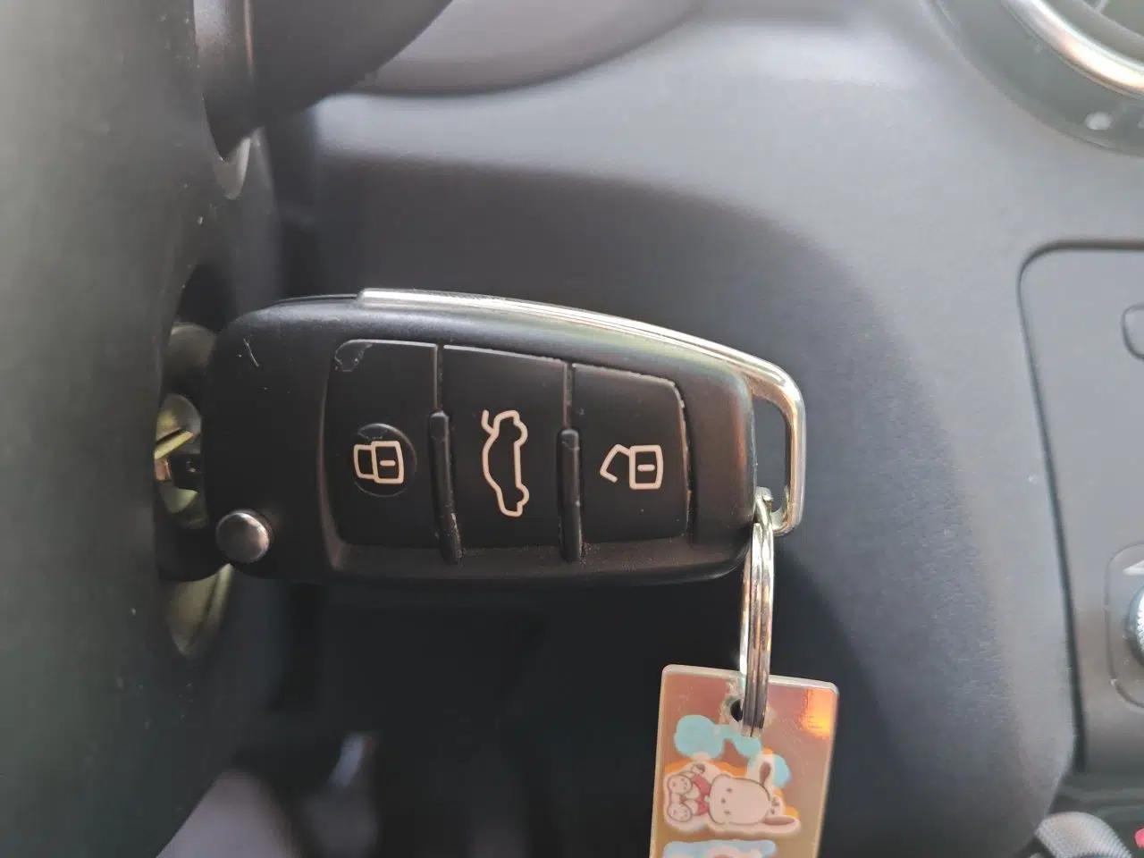 Audi A1 2014 30 TFSI Sportback Comfort Model — миниатюра 9