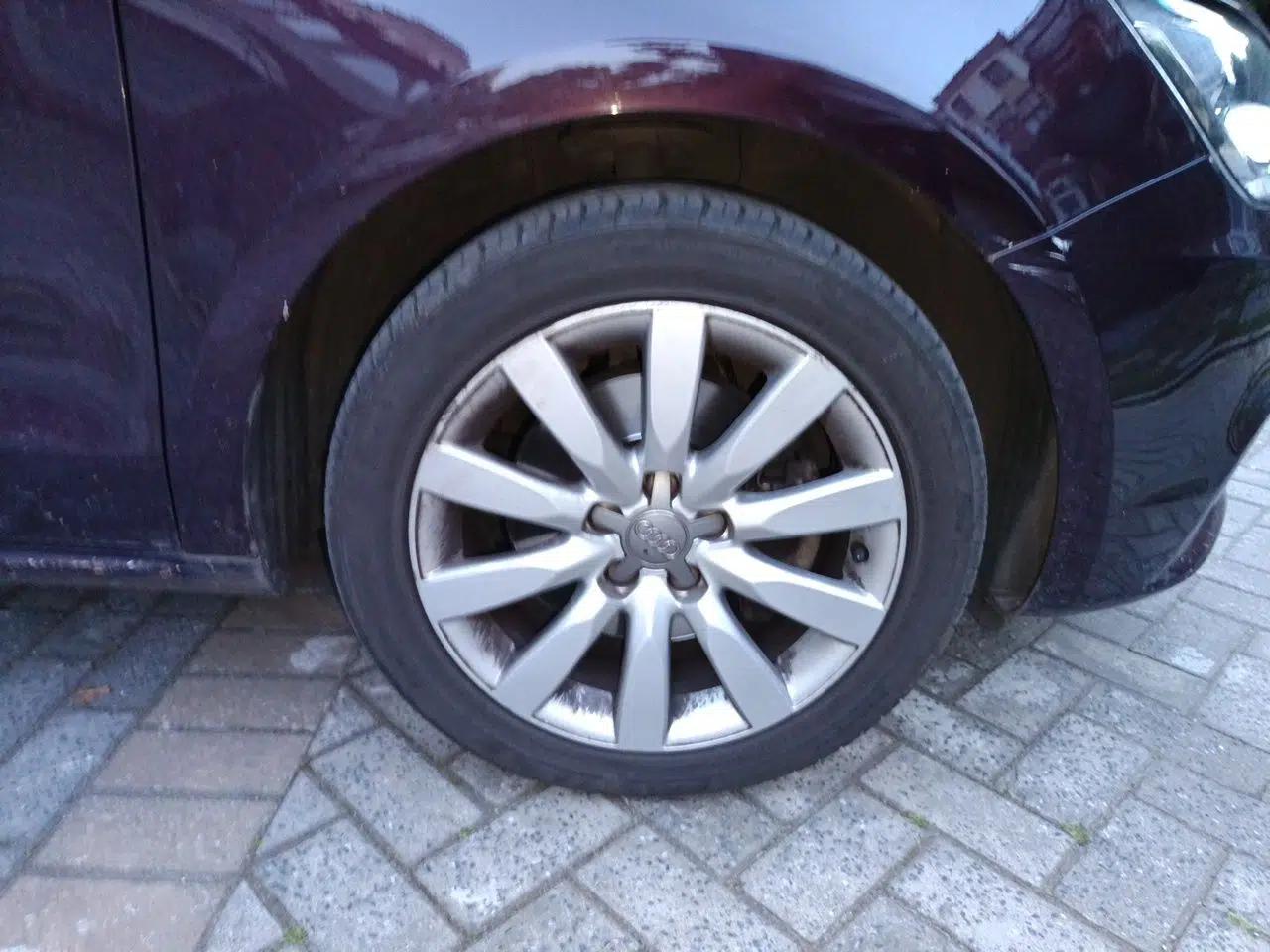 Audi A1 2014 30 TFSI Comfort Model — миниатюра 8