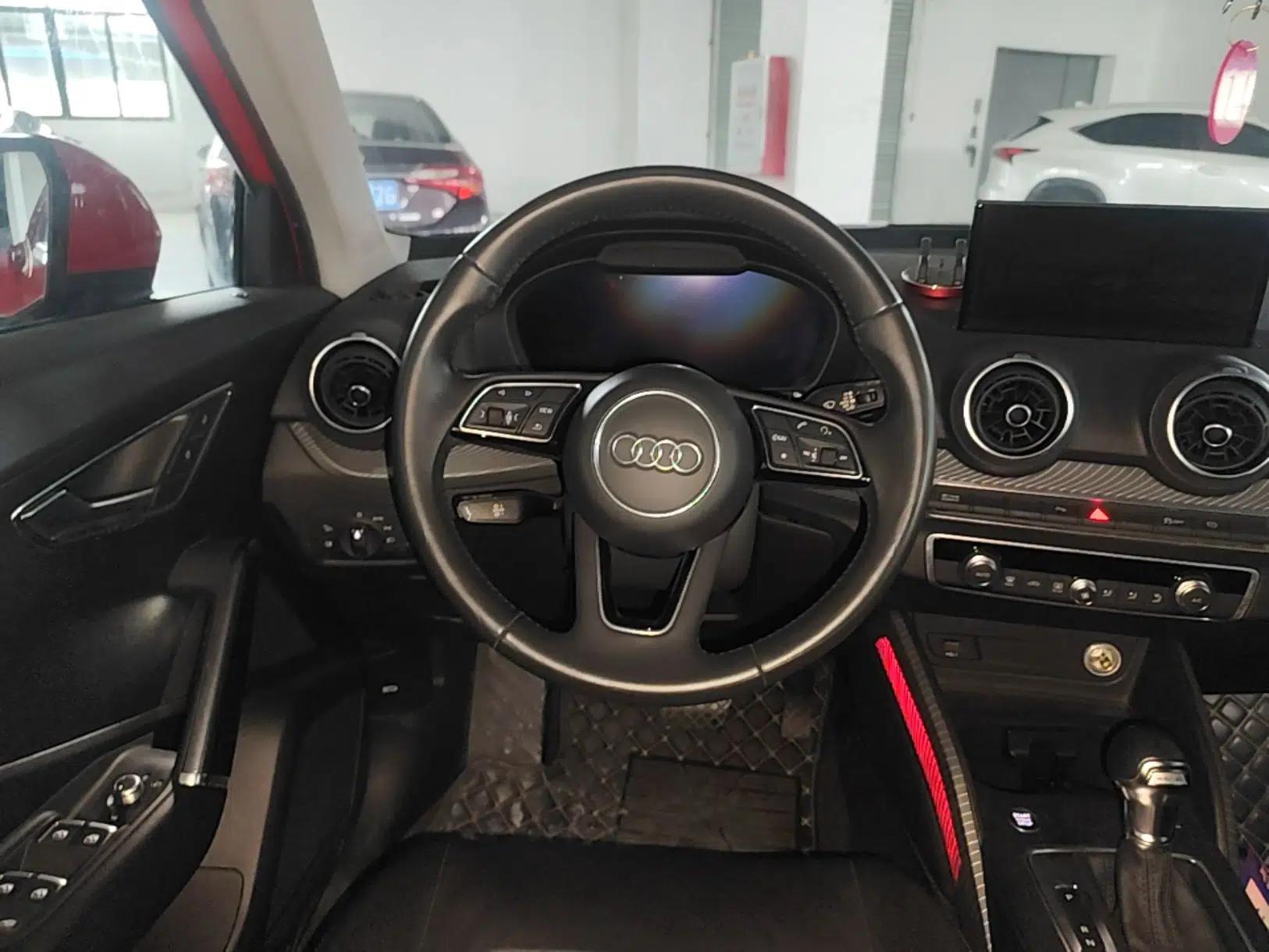Audi Q2L e-tron 2019 Q2L e-tron Pure Electric Smart Enjoyment Model — миниатюра 13