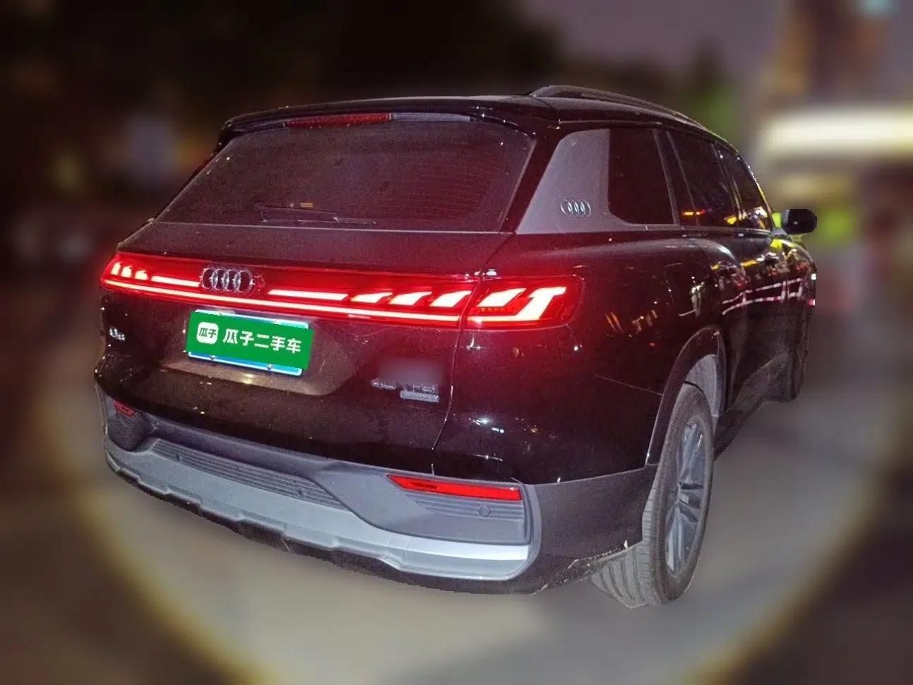 Audi Q6 2025 40 TFSI quattro Commemorative Edition Yulin Package 7 Seats — миниатюра 6