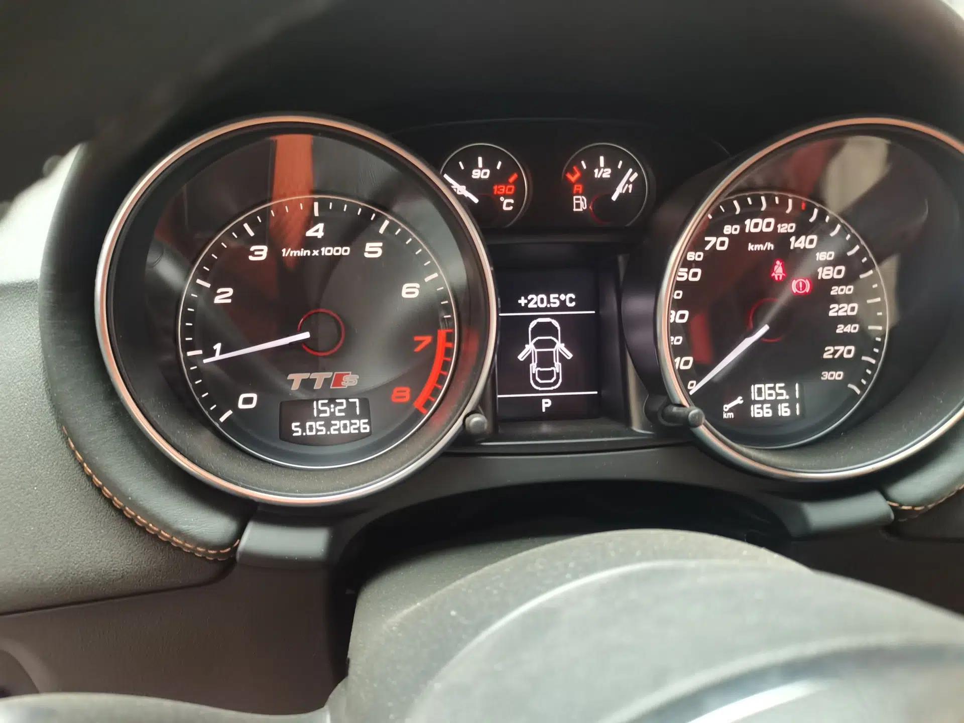 Audi TTS 2011 TTS Coupe 2.0TFSI quattro — миниатюра 12