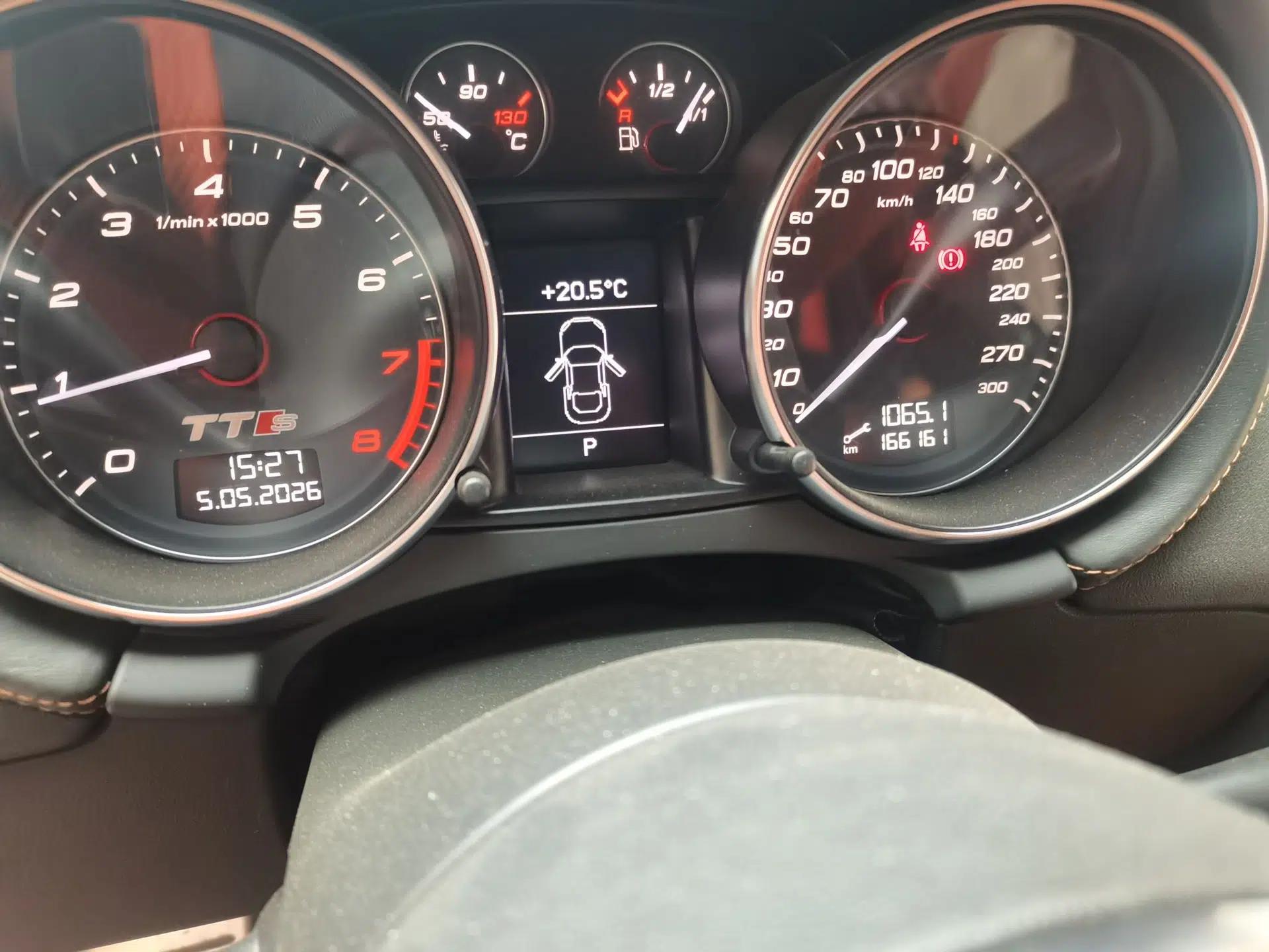 Audi TTS 2011 TTS Coupe 2.0TFSI quattro — миниатюра 13