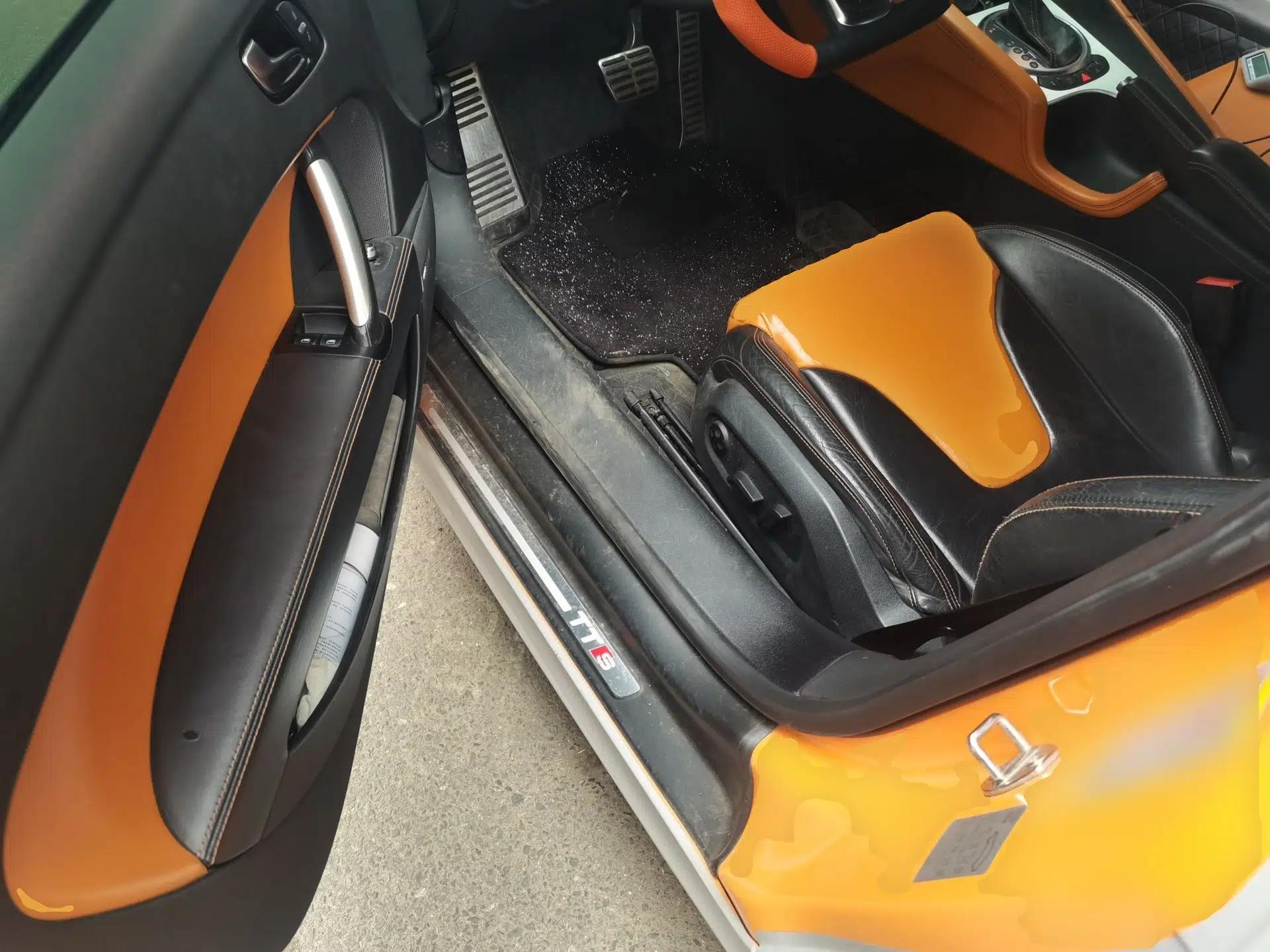 Audi TTS 2011 TTS Coupe 2.0TFSI quattro — миниатюра 17