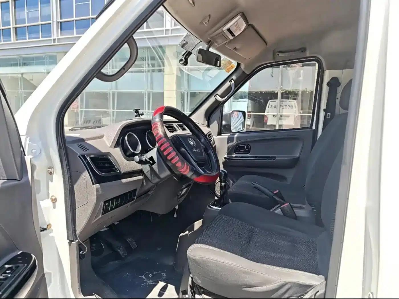 Yufeng EM26 2022 Pure Electric Version — миниатюра 11