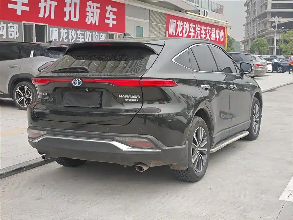 HARRIER 2022 Hybrid 2.5L CVT 2WD Luxury Edition — миниатюра 9