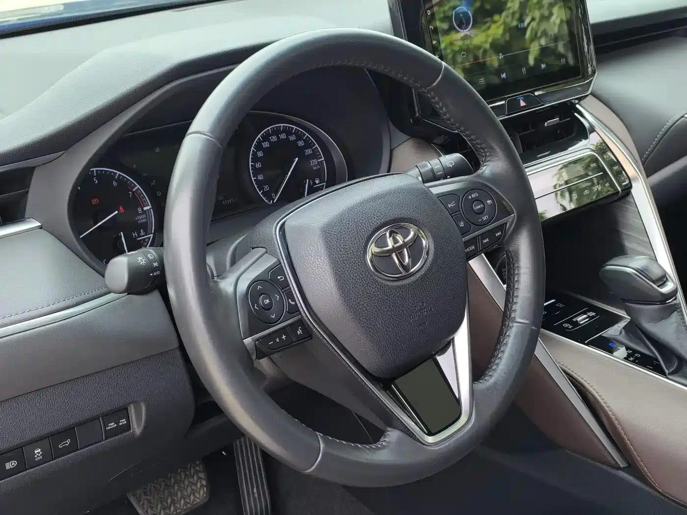 HARRIER 2022 2.0L CVT 2WD Luxury Edition — миниатюра 14