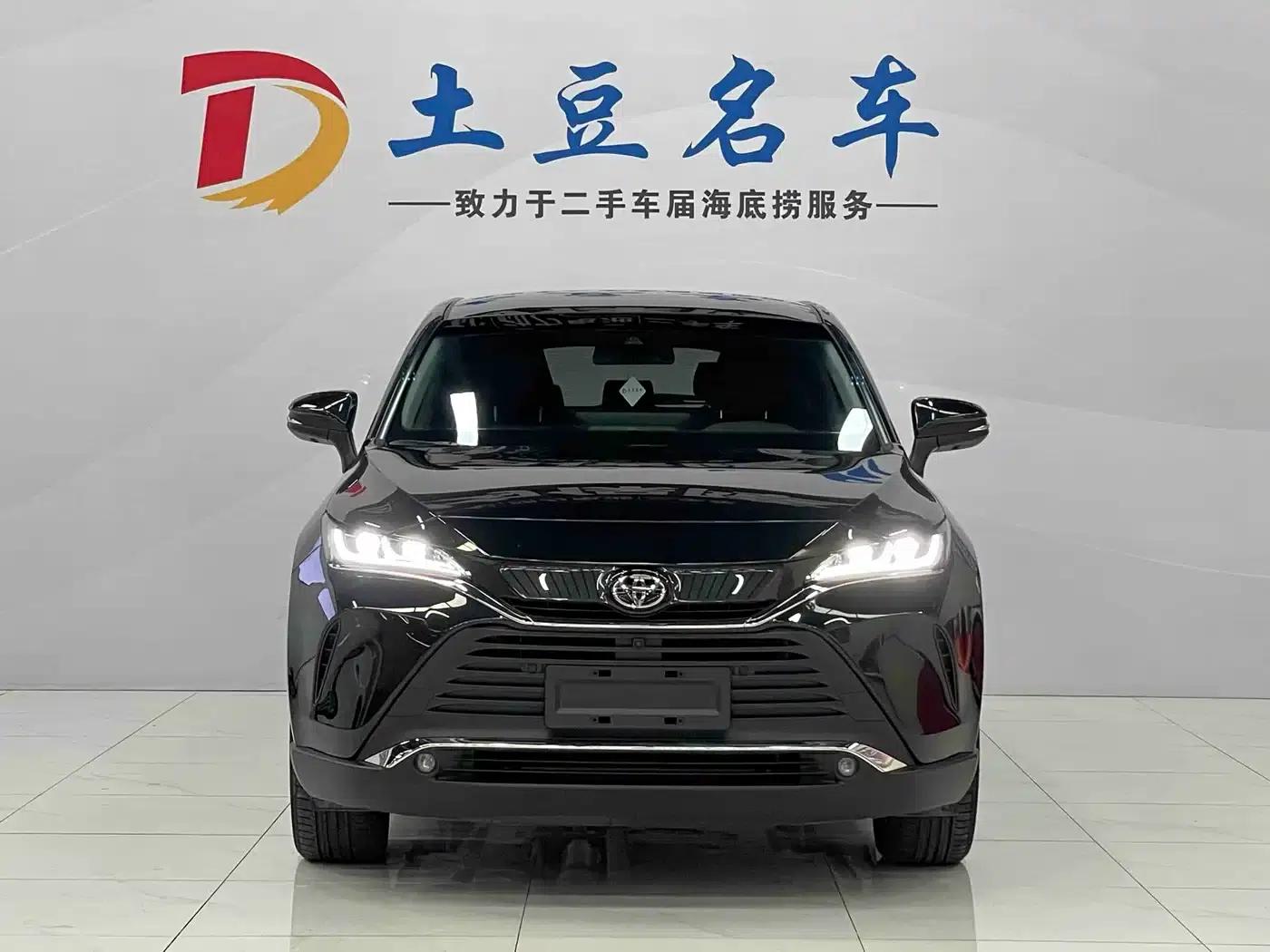 HARRIER 2023 2.0L CVT 2WD Premium Edition — миниатюра 2
