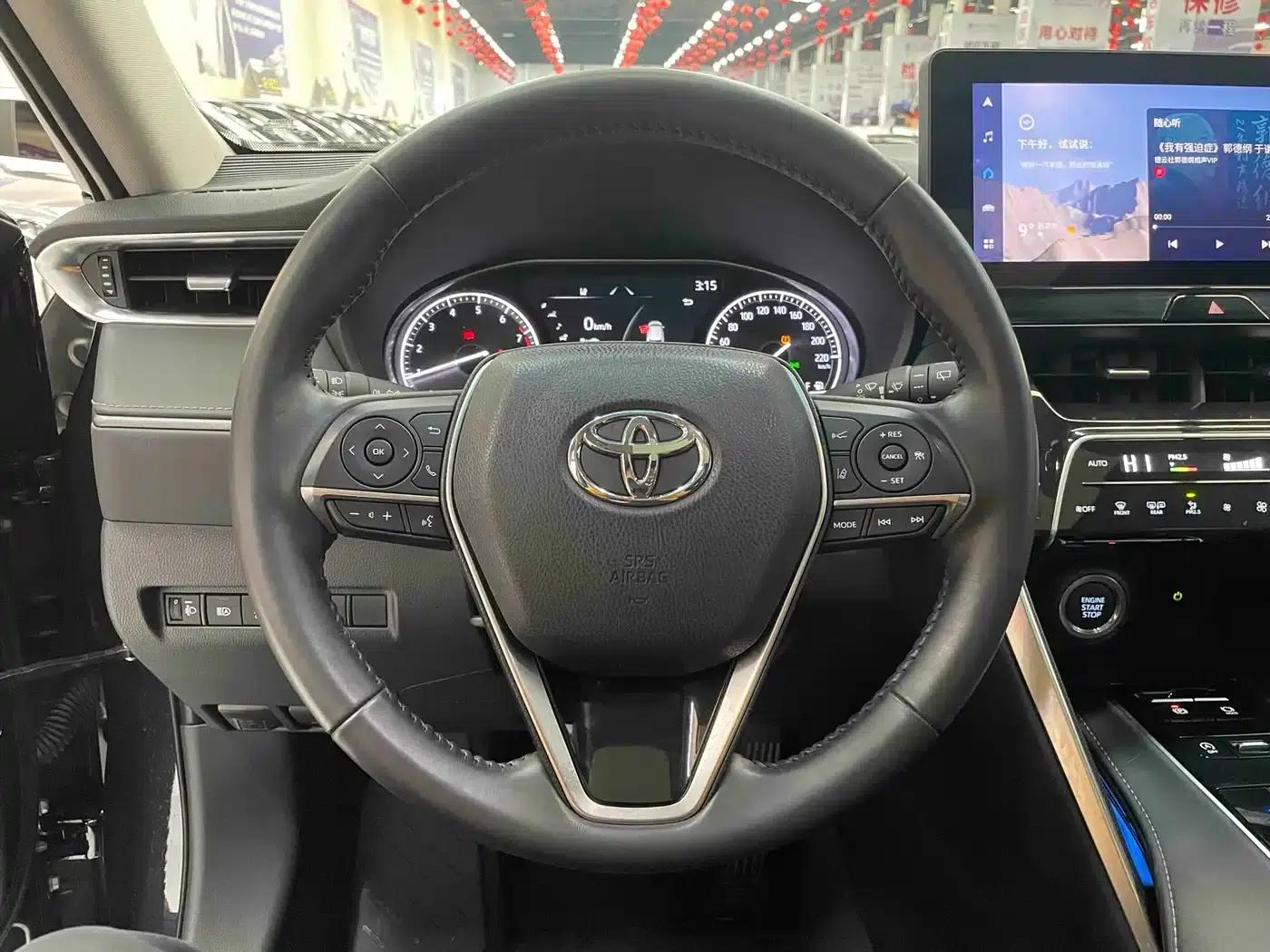HARRIER 2023 2.0L CVT 2WD Premium Edition — миниатюра 4