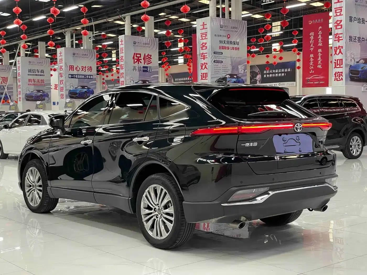 HARRIER 2023 2.0L CVT 2WD Premium Edition — миниатюра 9