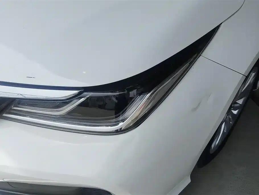 2021 Avalon 2.0L Luxury Edition — миниатюра 5