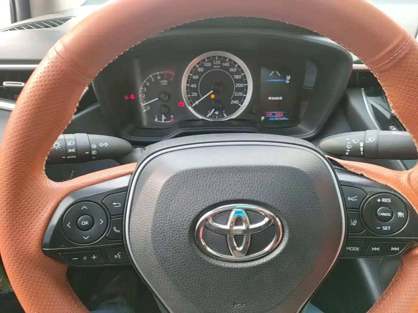2022 Avalon 2.0L Premium Edition — миниатюра 17