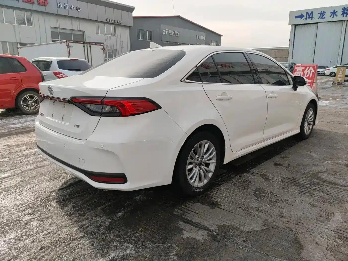 2022 Avalon 2.0L Premium Edition — миниатюра 8