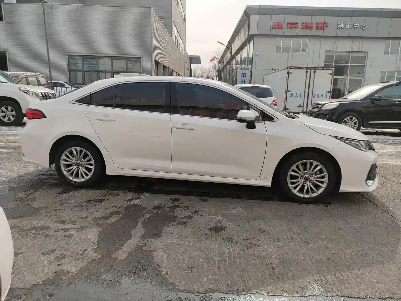 2022 Avalon 2.0L Premium Edition — миниатюра 9