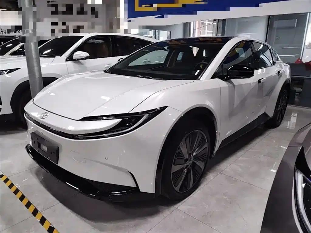 Toyota BZ5 2025 550 PRO — миниатюра 2