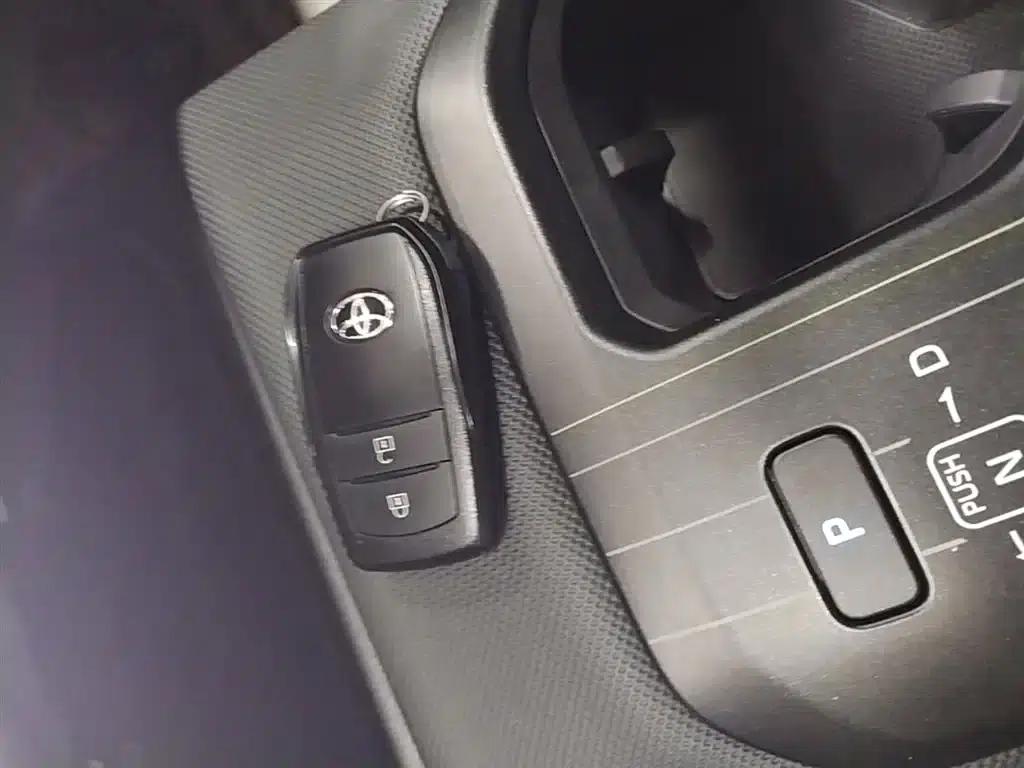 Toyota BZ5 2025 550 PRO — миниатюра 9
