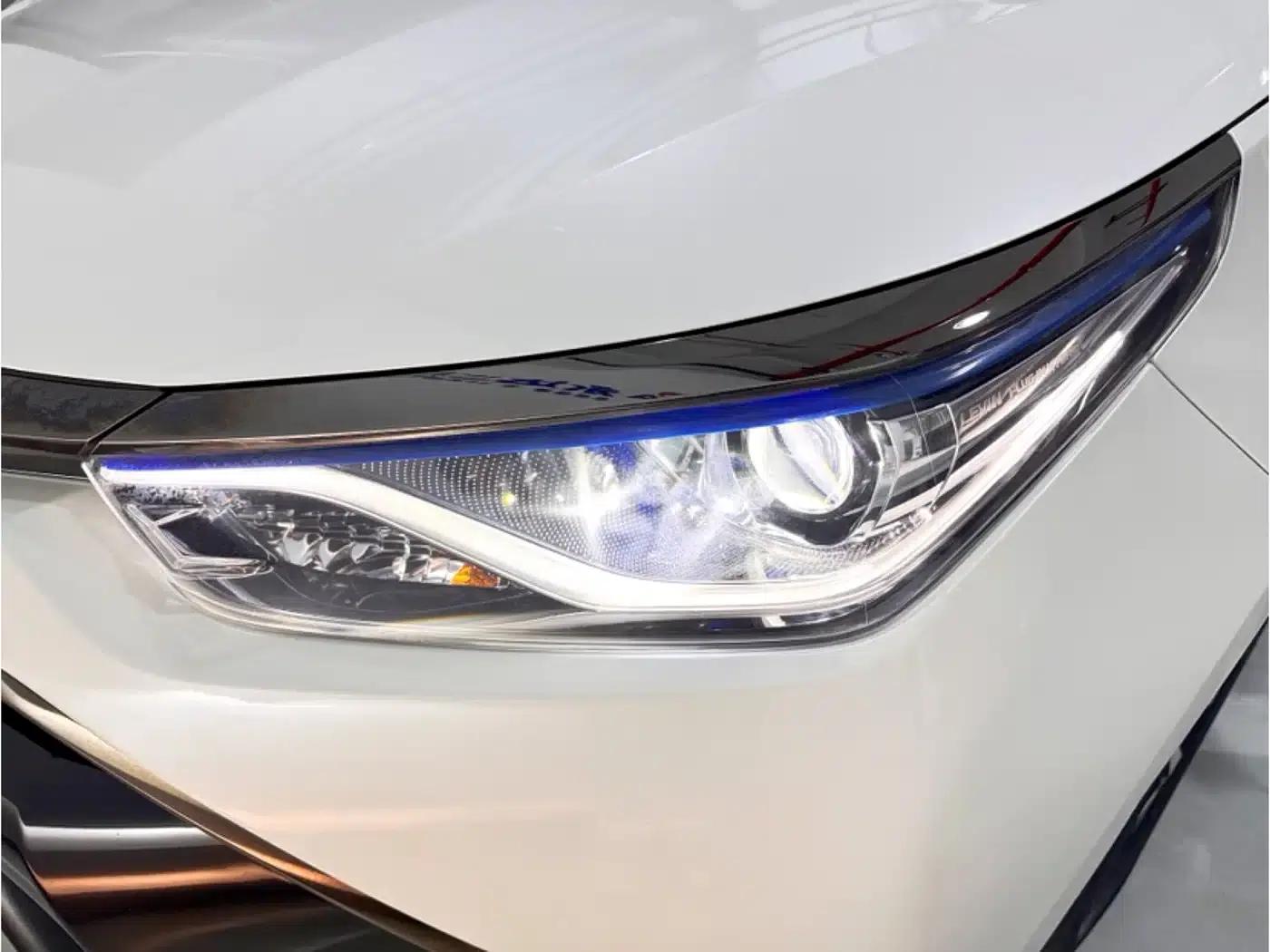 Levin Hybrid E+ 2019 1.8PH GS E-CVT Elite Sunroof Edition — миниатюра 15