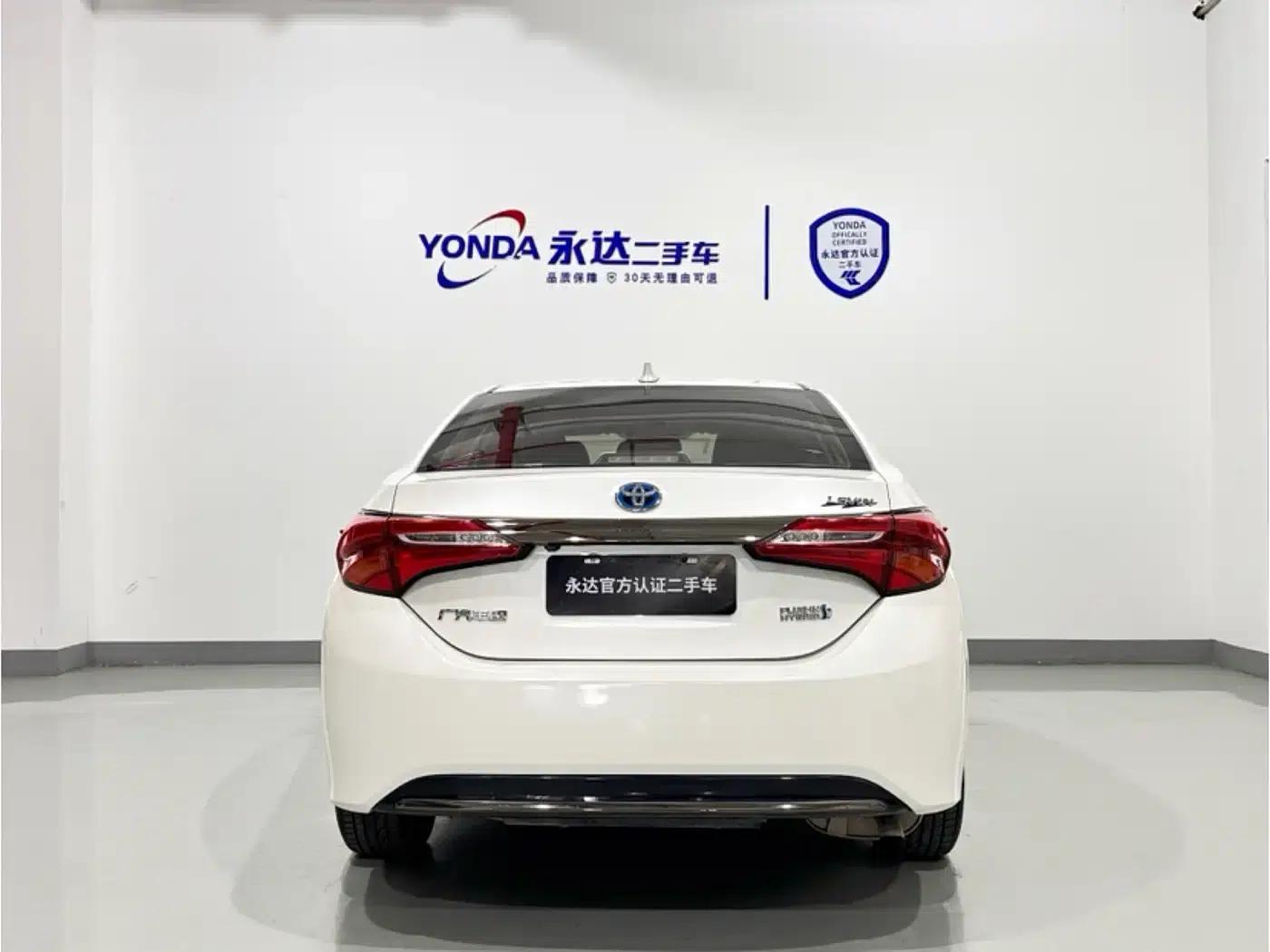 Levin Hybrid E+ 2019 1.8PH GS E-CVT Elite Sunroof Edition — миниатюра 3