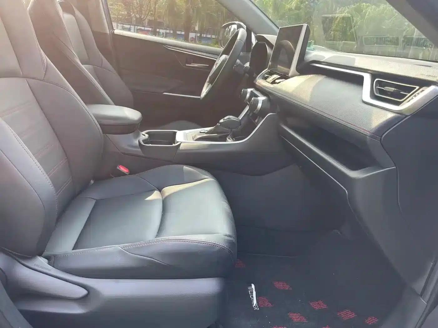 Highlander New Energy 2021 High-Performance Edition 2.5L Two-Wheel Drive Sport Edition — миниатюра 11