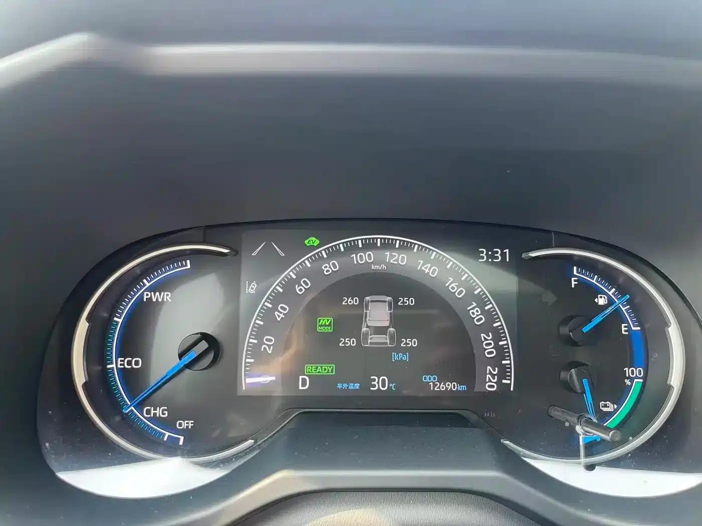 Highlander New Energy 2021 High-Performance Edition 2.5L Two-Wheel Drive Sport Edition — миниатюра 15