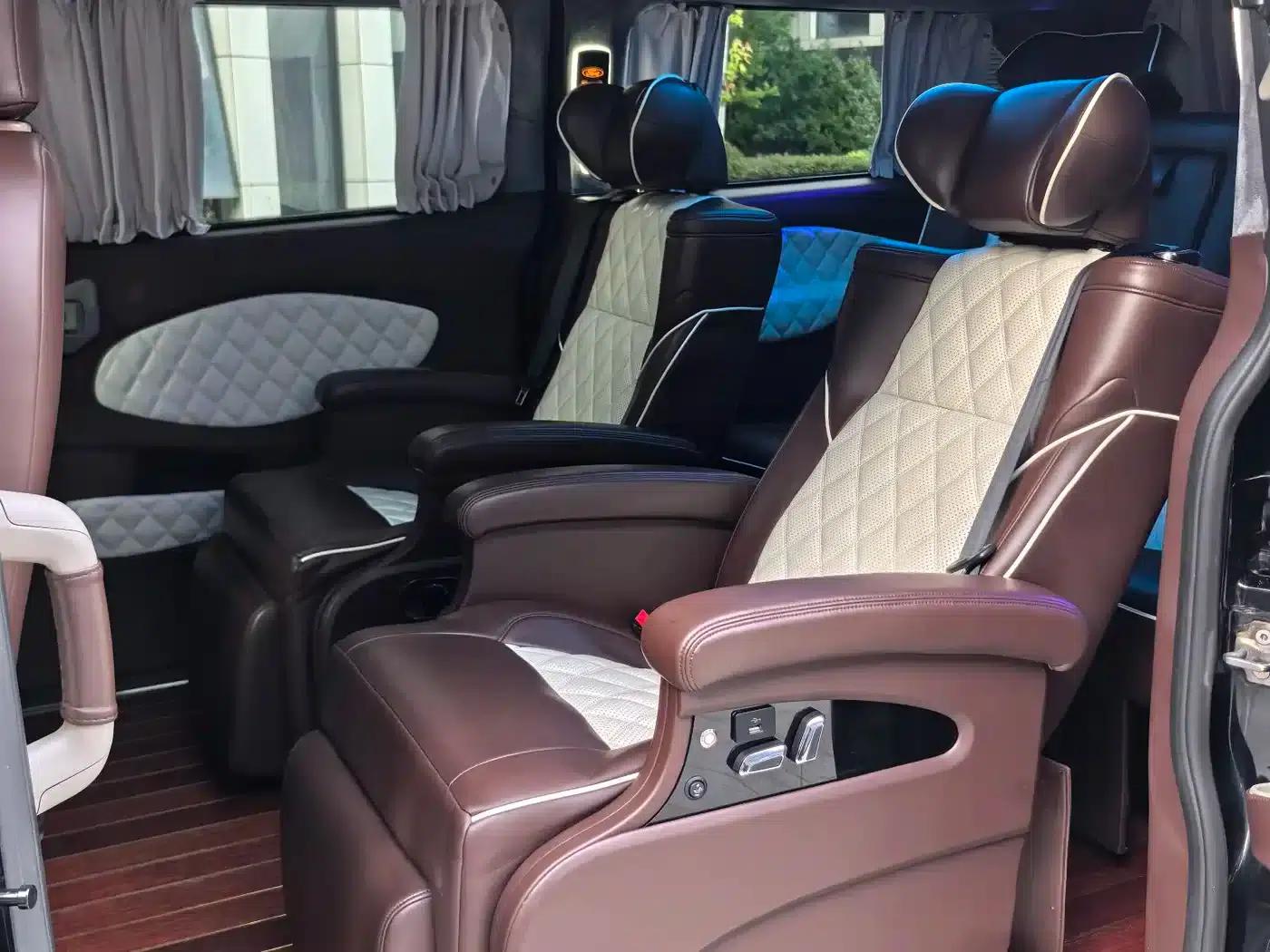 Tourneo 2017 2.0T Automatic Elite Edition — миниатюра 16