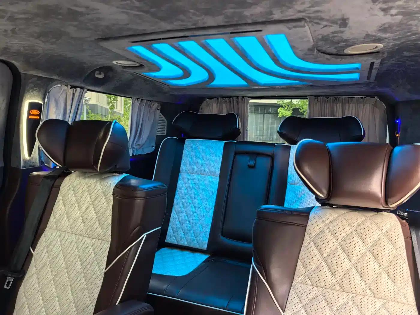 Tourneo 2017 2.0T Automatic Elite Edition — миниатюра 17