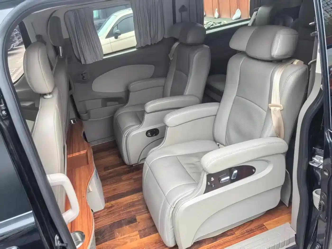 Tourneo 2017 2.0T Automatic Elite Edition — миниатюра 10