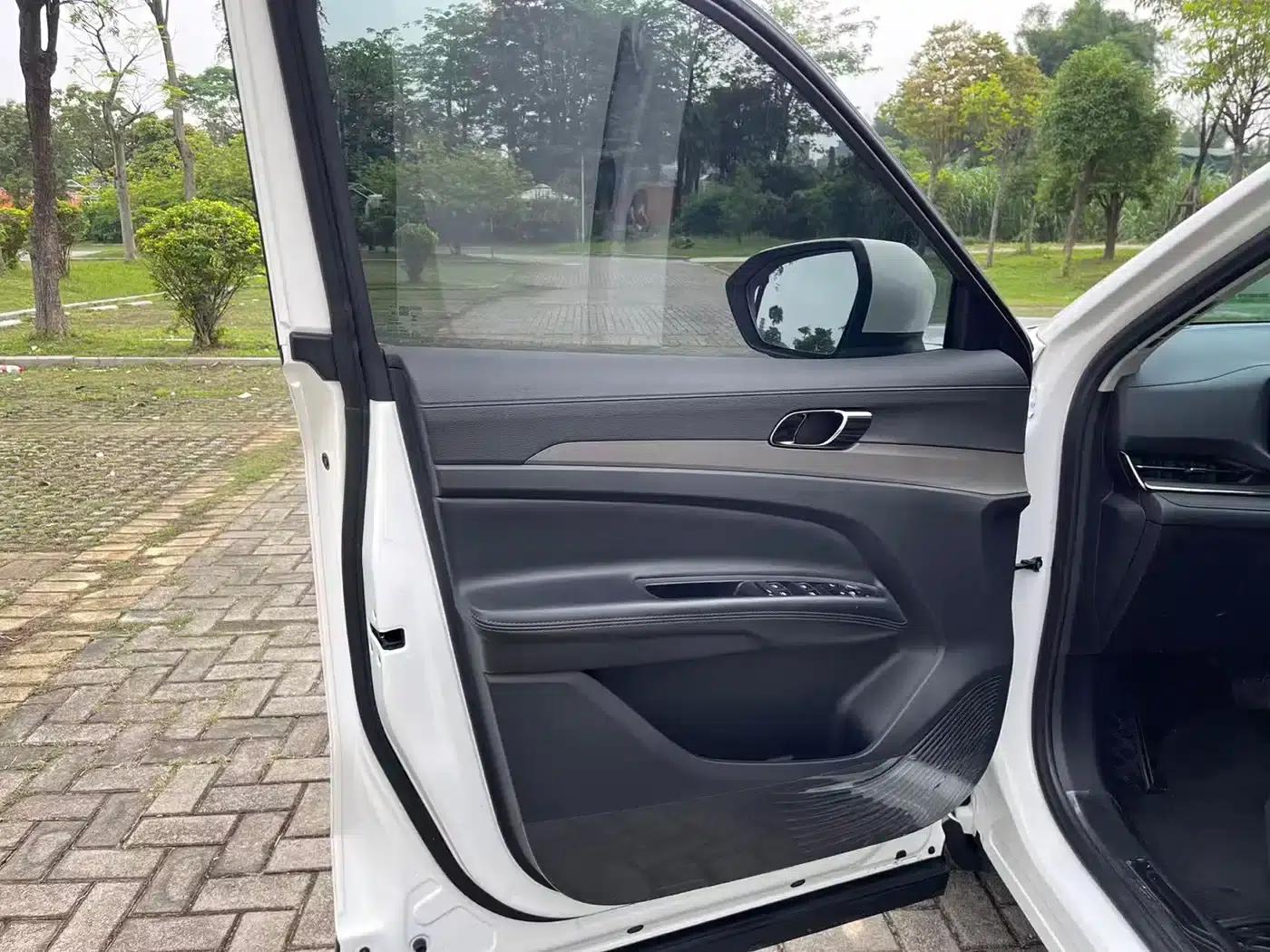 2023 EcoBoost 170 Platinum Edition — миниатюра 14