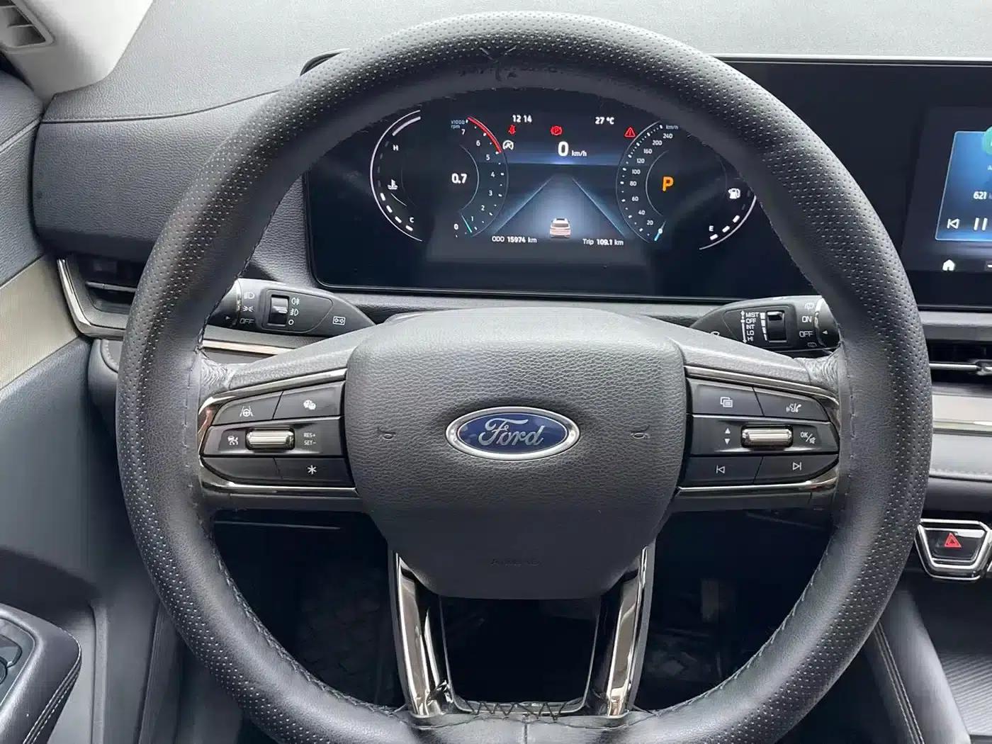 2023 EcoBoost 170 Platinum Edition — миниатюра 19