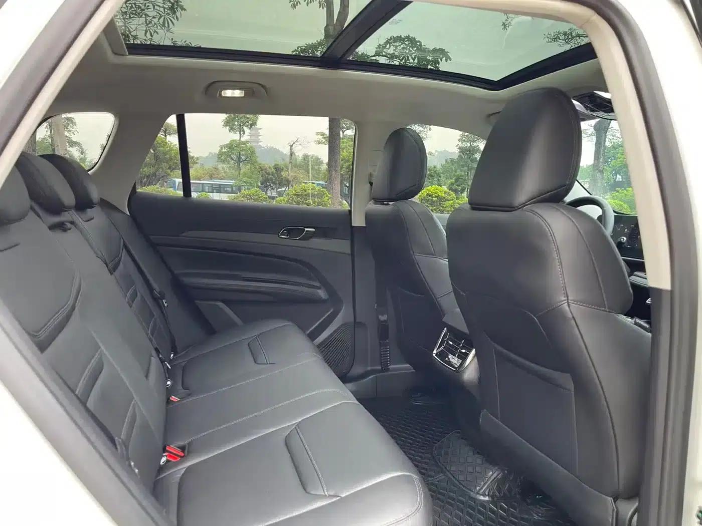 2023 EcoBoost 170 Platinum Edition — миниатюра 22