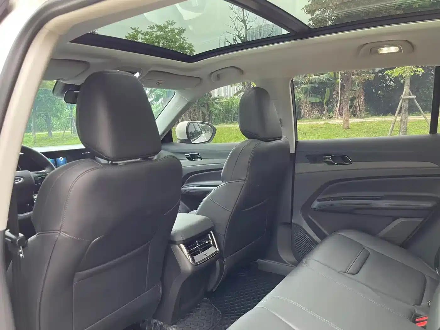 2023 EcoBoost 170 Platinum Edition — миниатюра 24
